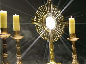 Corpus Christi: celebrações nas Paróquias e Missa dos Santos Óleos na Catedral