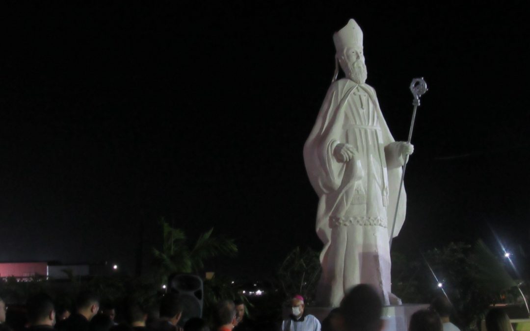 Dom Vital, que pode vir a ser o primeiro santo paraibano, ganha estátua em Pedras de Fogo