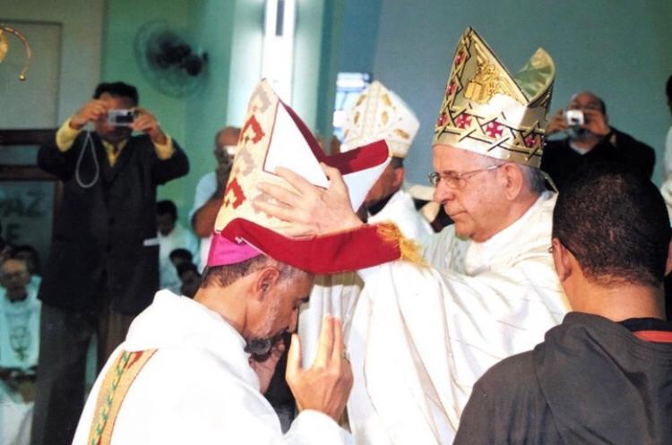 Dom Manoel Delson comemora 17 anos de sagração episcopal