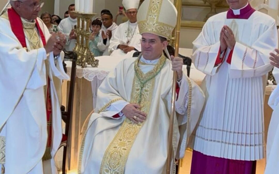 Ordenado o novo Bispo Auxiliar da Arquidiocese da Paraíba, Dom Alcivan Tadeus.