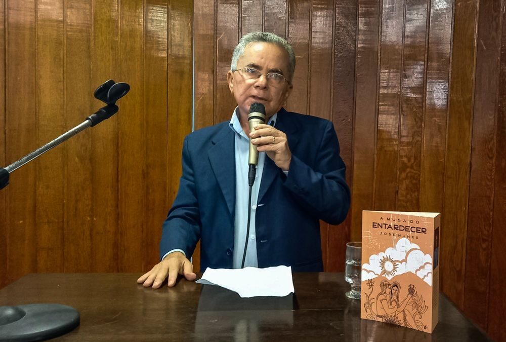 Academia Paraibana de Letras homenageia diácono