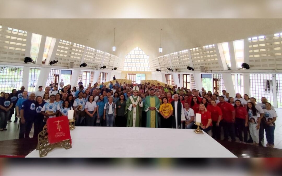 Setor Família da Arquidiocese Promove Estudo do Hora da Família