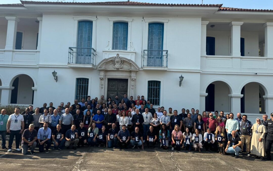 Jornalista Roberval Borba Participa do 11º Seminário de Comunicação no Rio de Janeiro