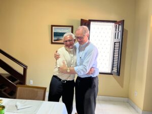 Dom Delson Recebe Dom Bruno Versari em Visita para Preparativos do XVII Congresso Nacional da Pastoral Familiar