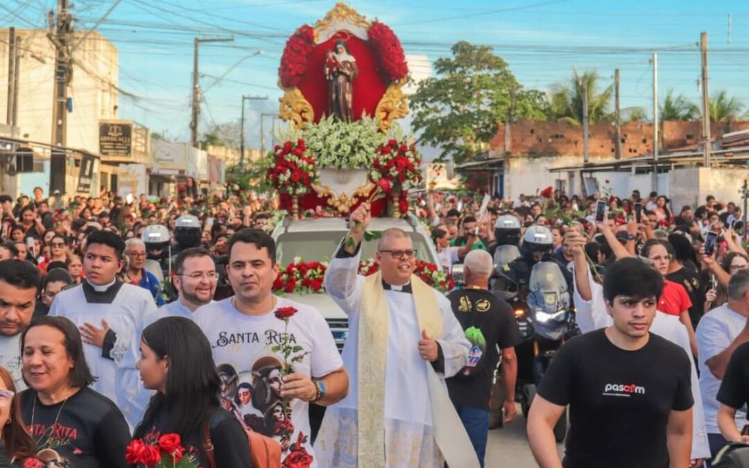 Romaria em honra a Santa Rita de Cássia emociona fiéis e reúne milhares em caminhada de fé pelas ruas da cidade