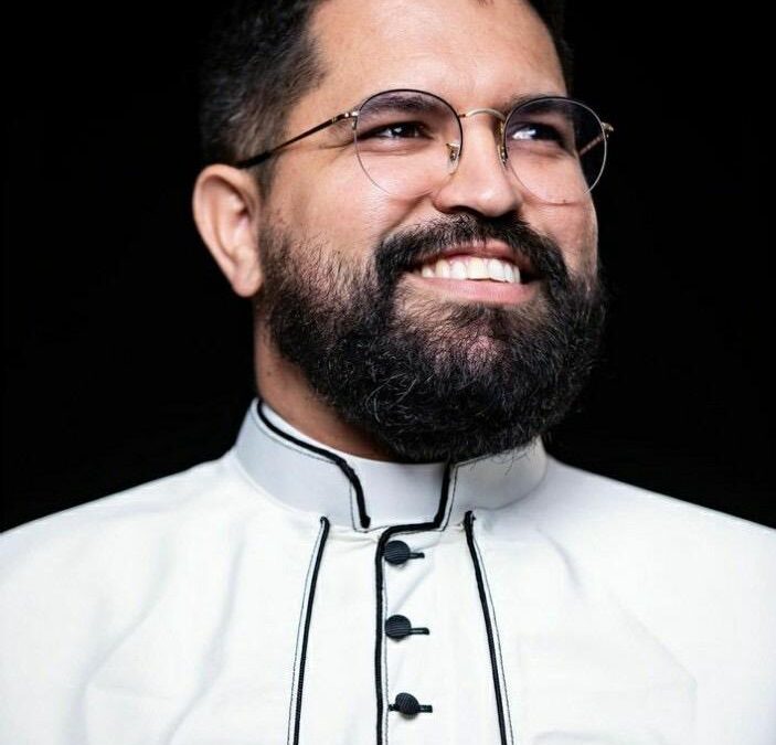 Padre Felipe Batista da Luz receberá Título de Cidadão Paraibano