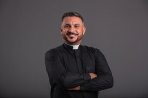 Padre Irapuan Ramos recebe Título de Cidadão Paraibano nesta quarta-feira (3)