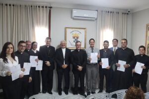 Tribunal Eclesiástico da Paraíba entrega novas provisões durante cerimônia na Cúria Metropolitana
